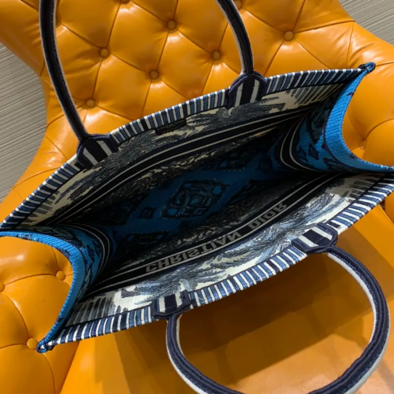 ML10 High Quality Bags - Image 7