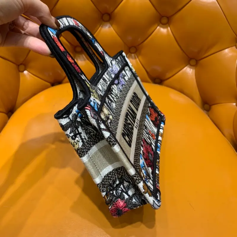 ML7 High Quality Bags - Image 5