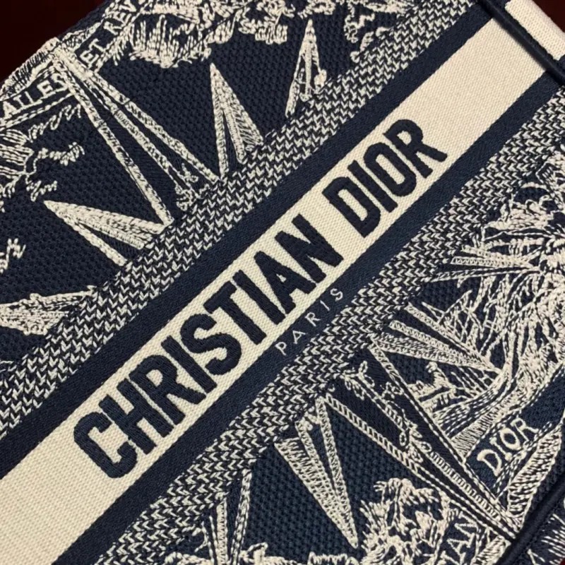 ML192 3 High Quality Bags - Image 4