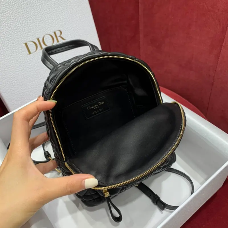 ML98 2 High Quality Bags - Image 6