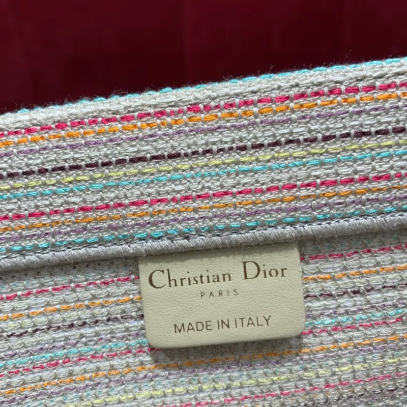 ML11 High Quality Bags - Image 7