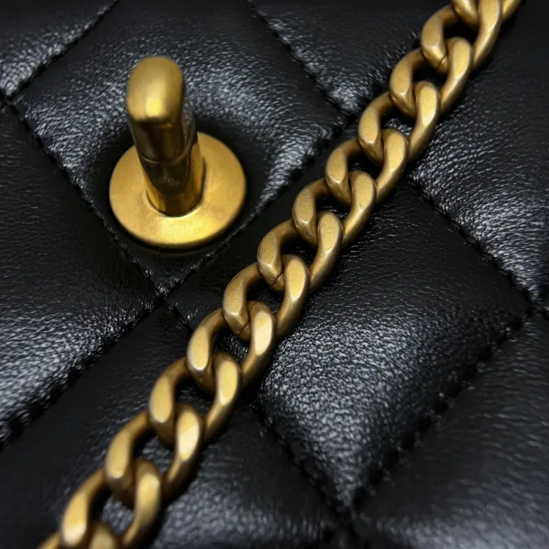 25c Heart 20 Black High Quality Bags - Image 10