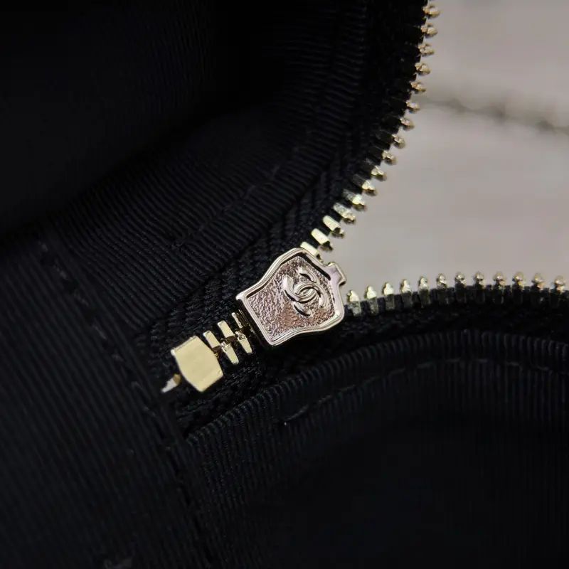 25c LP Box CM 3 High Quality Bags - Image 10