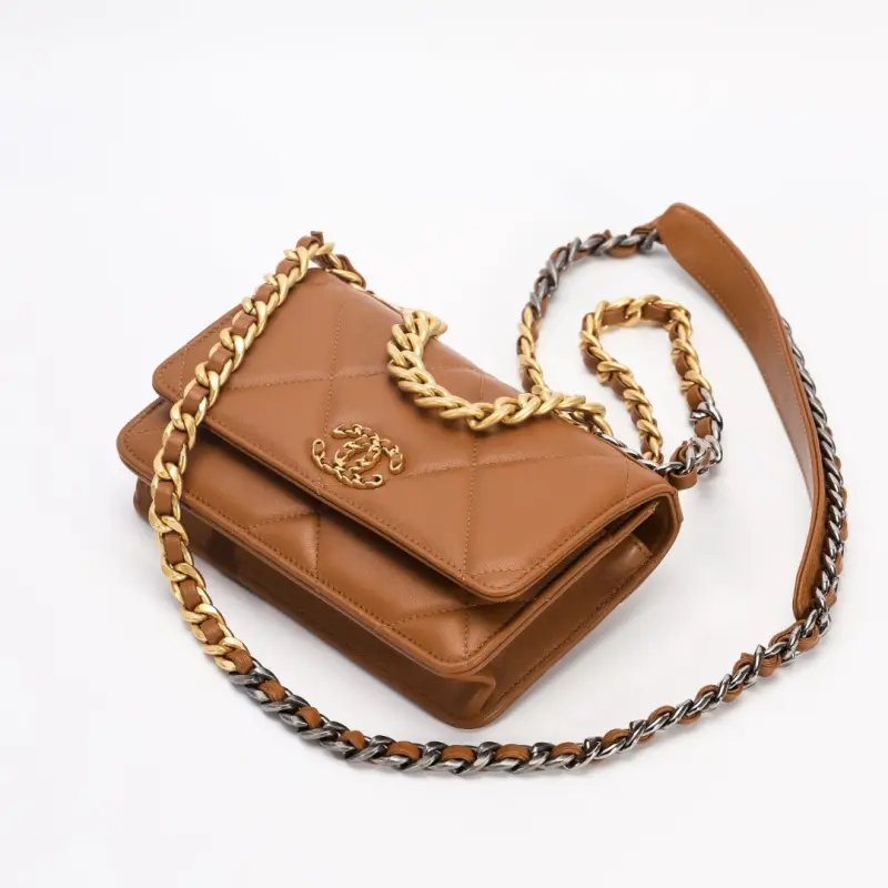 19Week CM 3 High Quality Bags - Image 7