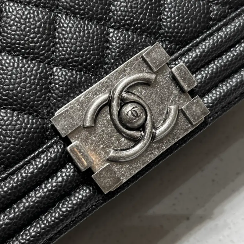 Leboy Medium 25cm Classic CM 1 High Quality Bags - Image 6