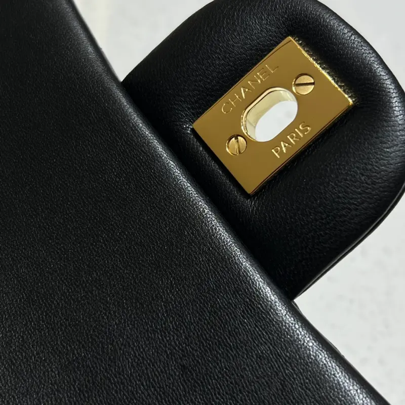 Medium 25cm Sheepskin CM 8 High Quality Bags - Image 6