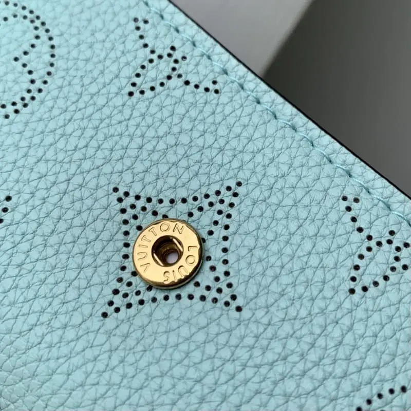 M83504 Lake Blue HH152 10.5x5.5x1cm High Quality Bags - Image 6