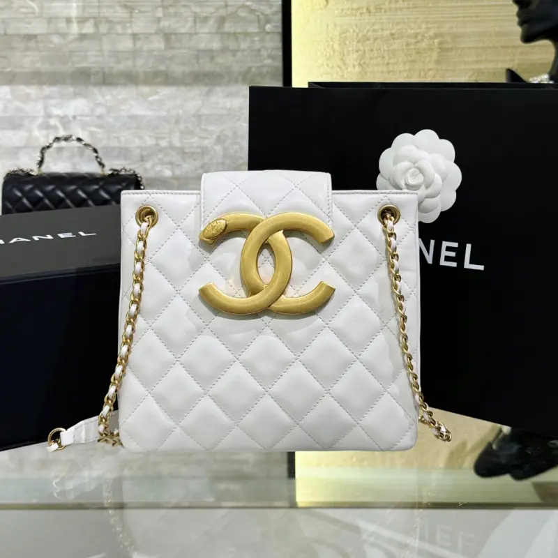 24C Underarm Bag CM 1 High Quality Bags - Image 10