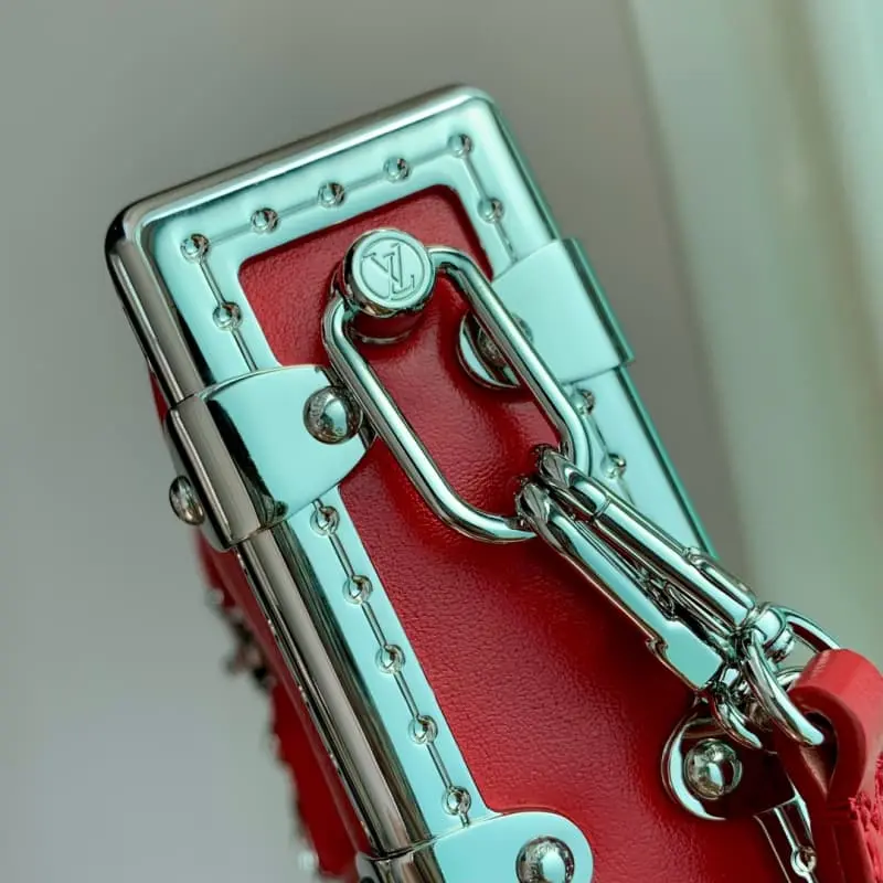 M25445 Red 23x12x4cm High Quality Bags - Image 5