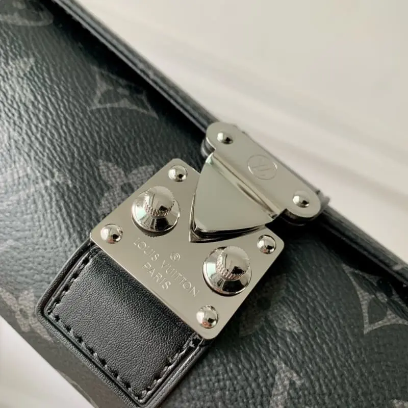 M10145 Black Flower 19x8x8cm High Quality Bags - Image 6