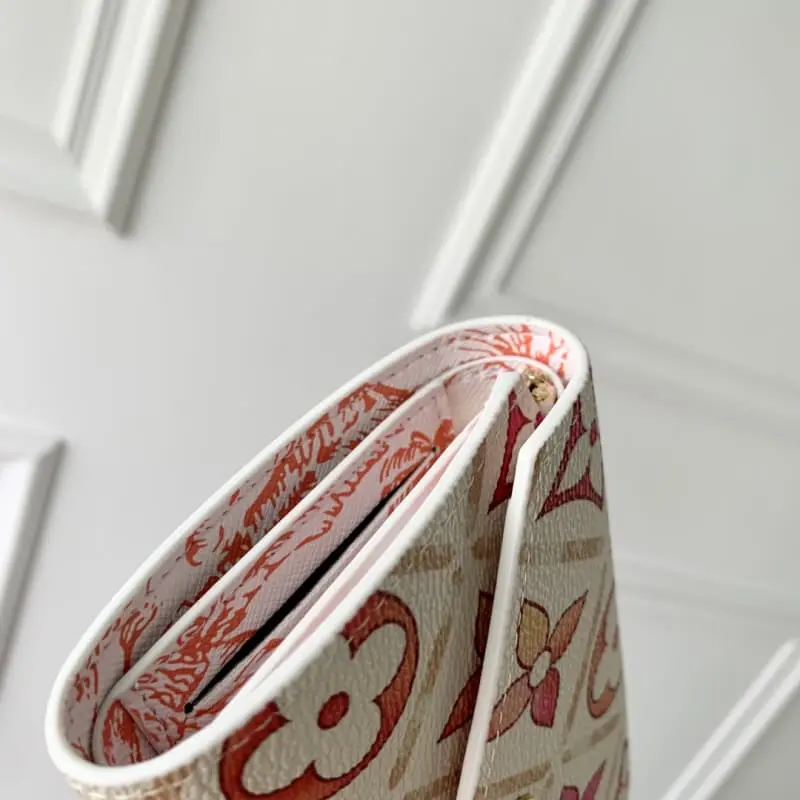 M83623 Red HH90 12x9.5x2.5cm High Quality Bags - Image 6