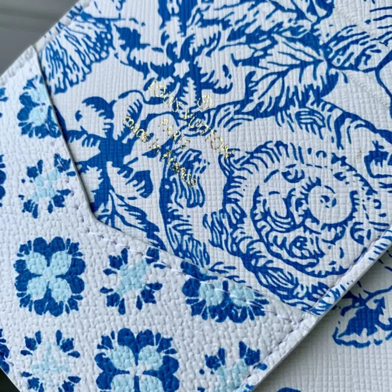 M11457 Blue HH88 10x14x2.5cm High Quality Bags - Image 6