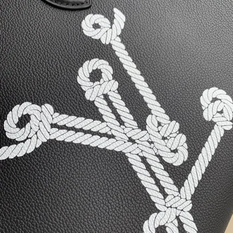 M47058 30x15x8cm High Quality Bags - Image 5