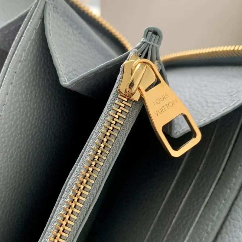 M82926 Haze Blue 19.5X10cm High Quality Bags - Image 4