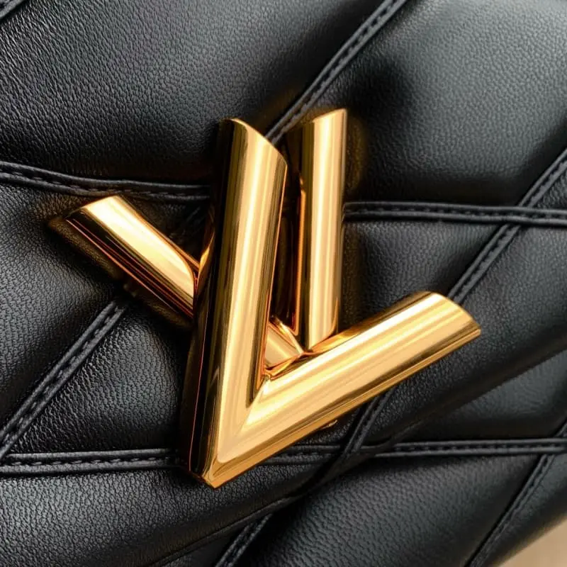 M23689 Black 31x19.5x11cm High Quality Bags - Image 5