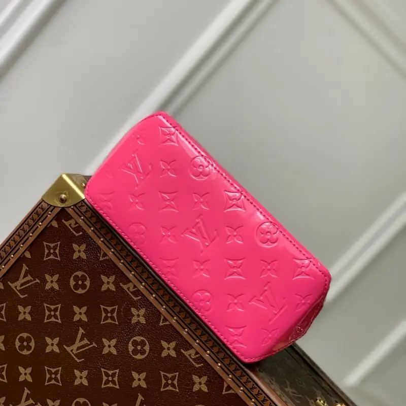 M24144 Rose Red 22x16.5x11cm High Quality Bags - Image 4