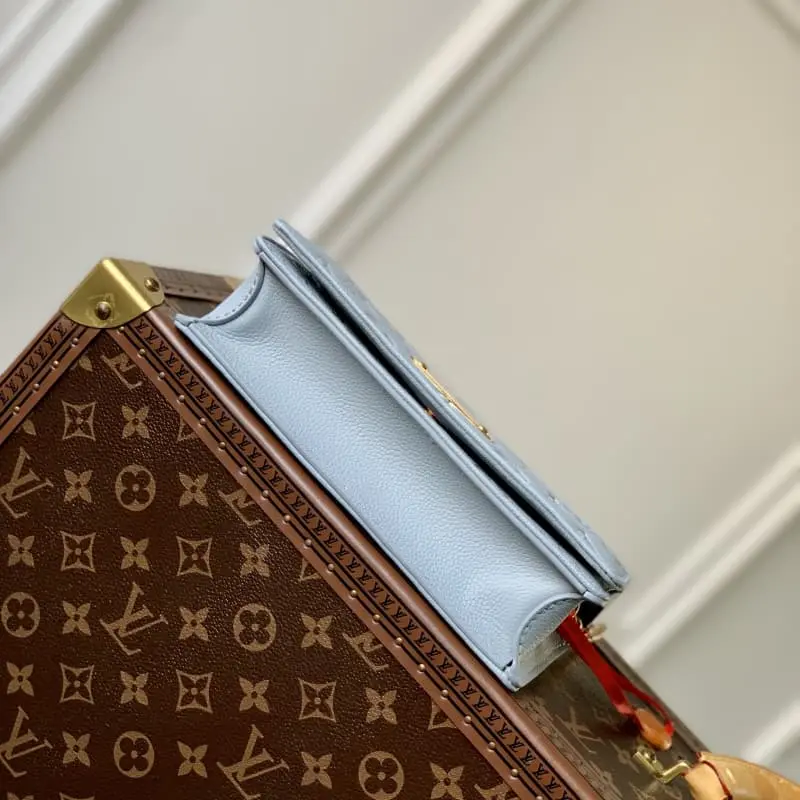 M83233 22x15x5.5cm High Quality Bags - Image 5