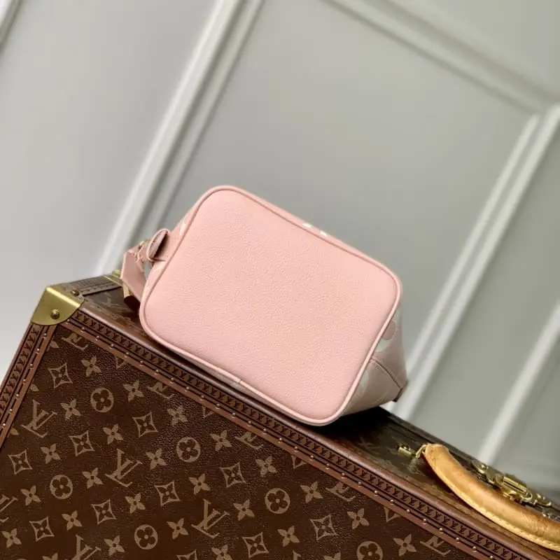 M14356 18x12x16cm High Quality Bags - Image 5