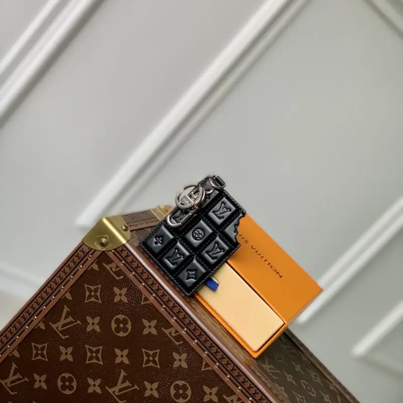 M1111 Pendant S2   High Quality Bags