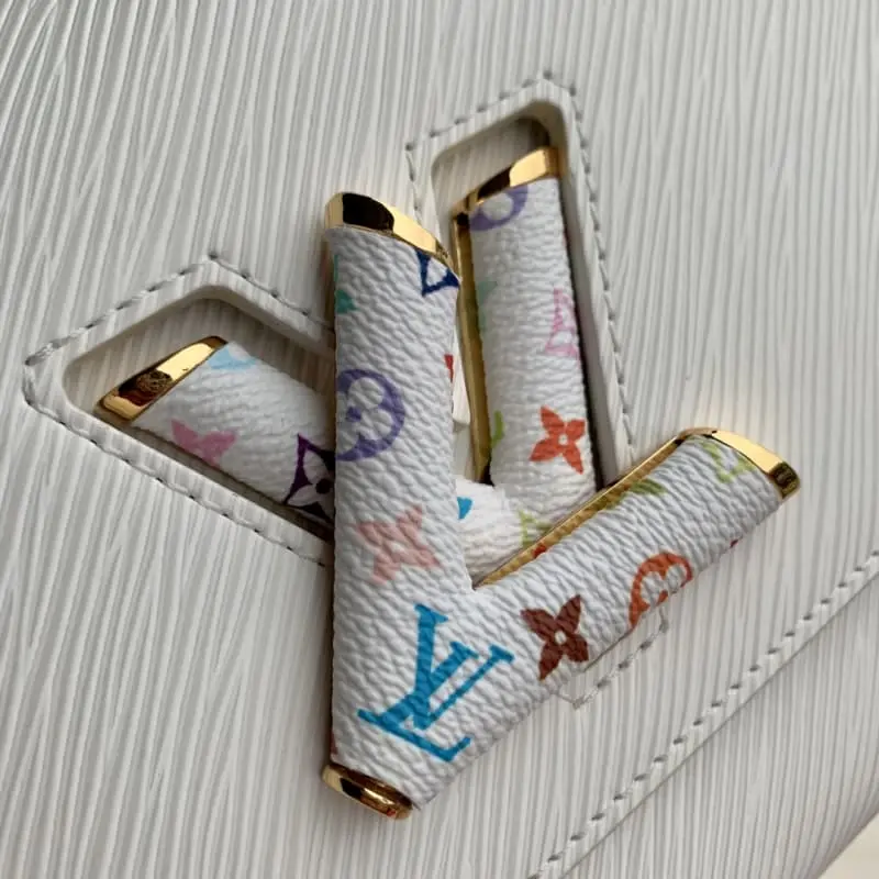 M13678 White 16x8x23cm High Quality Bags - Image 5