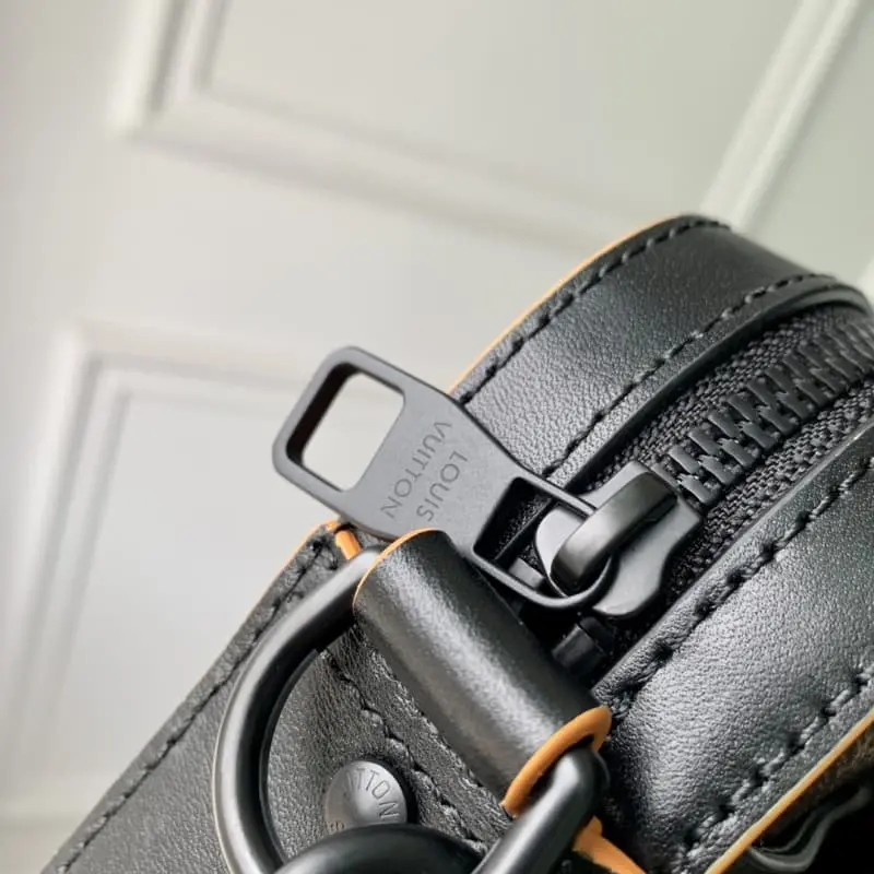 M46694 25x18.5x7cm High Quality Bags - Image 5