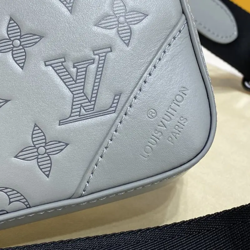 M46104 26x18.5x5cm High Quality Bags - Image 5