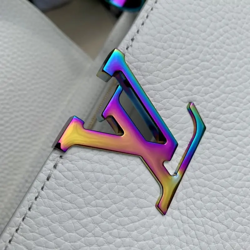 M22055 White Small 27x18x9cm High Quality Bags - Image 5