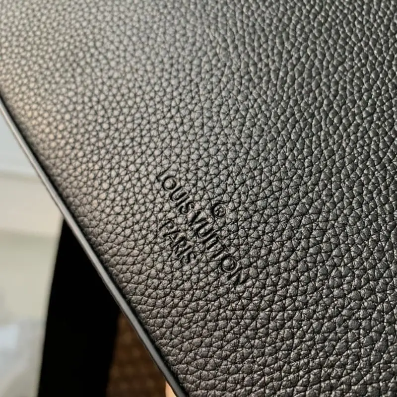 M22611 Black 23.5x18x7cm High Quality Bags - Image 5