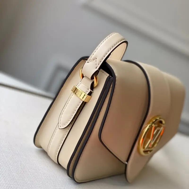 M55950 23x15x8cm High Quality Bags - Image 3