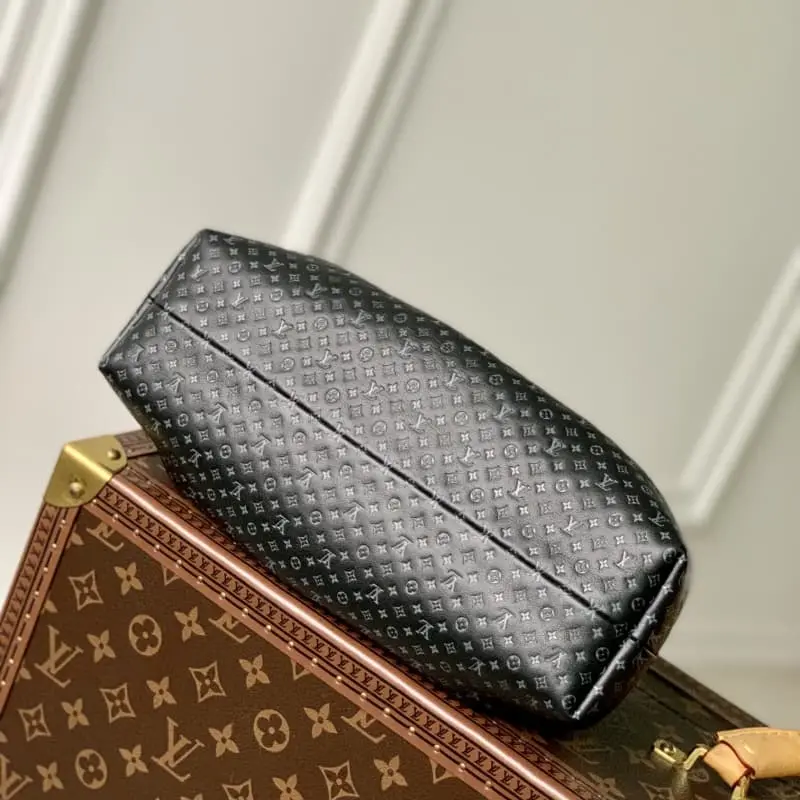 M22326 28x14x10cm High Quality Bags - Image 5