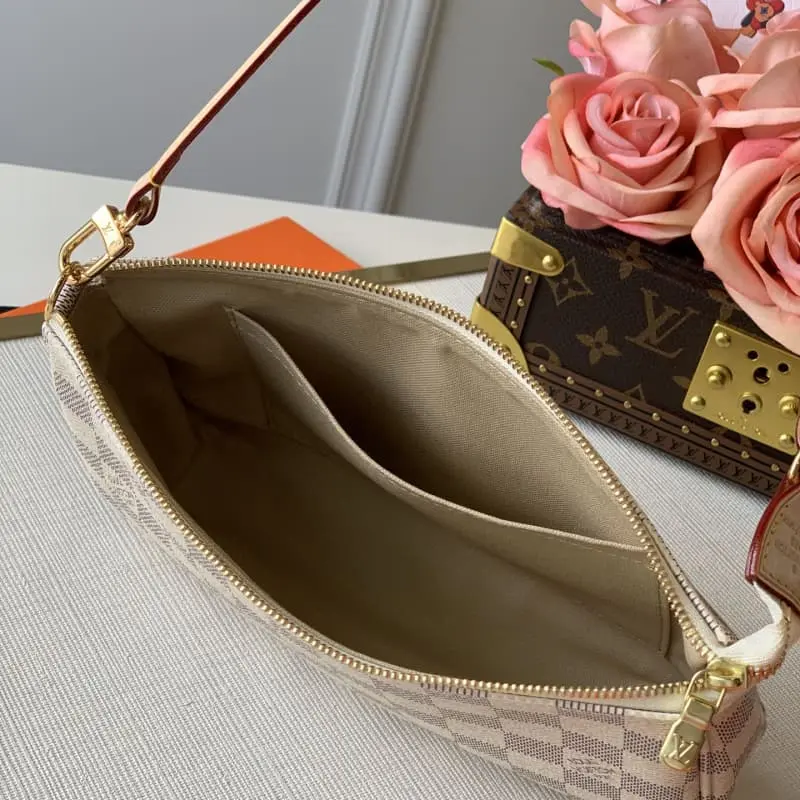 N41207 White 21x13x3cm High Quality Bags - Image 4