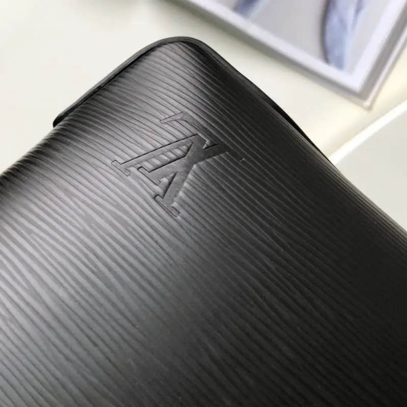 M51689 37x30x6cm High Quality Bags - Image 5