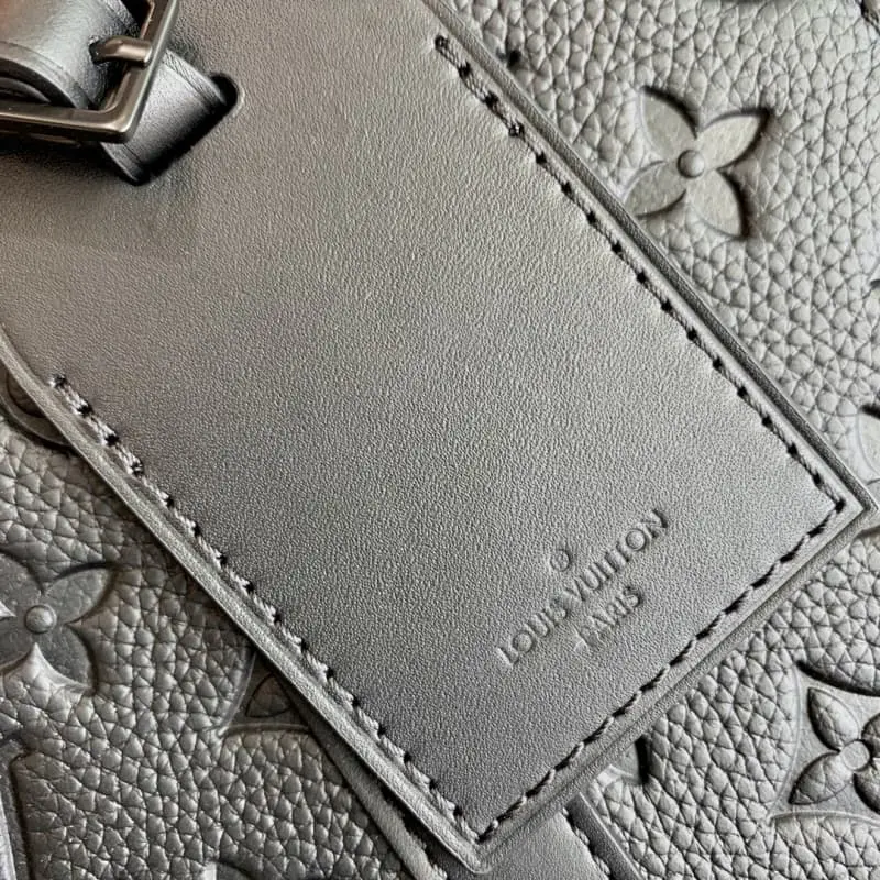 M59960 26x28.5x6cm High Quality Bags - Image 5