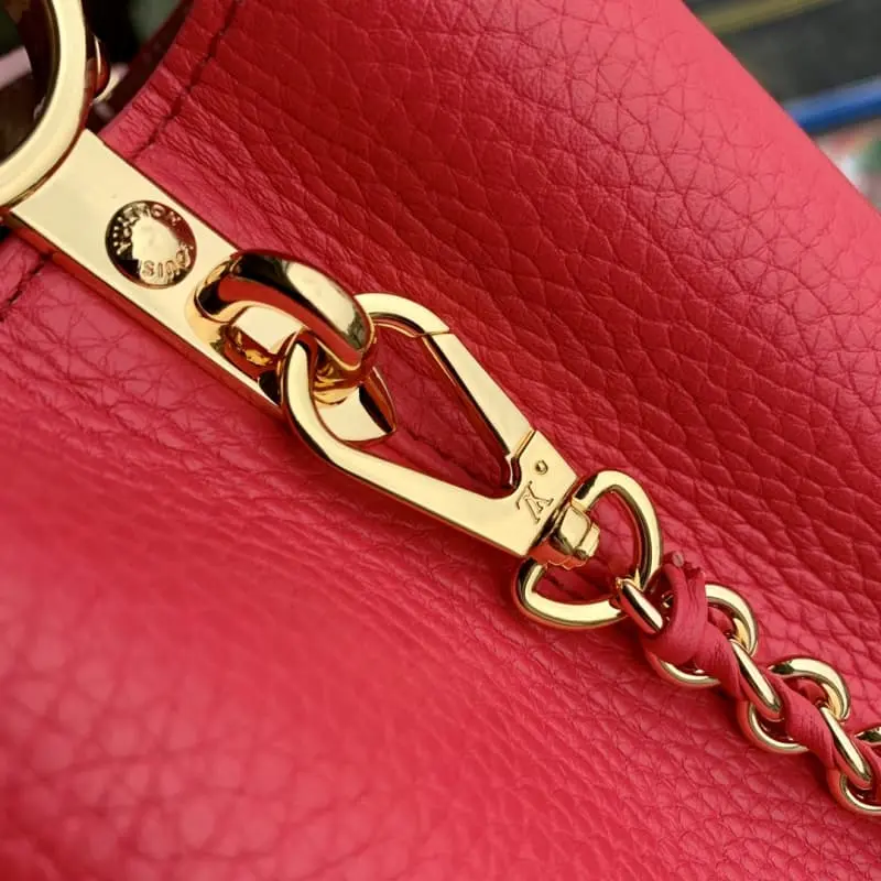 M21689 Red 27x18x9cm High Quality Bags - Image 5