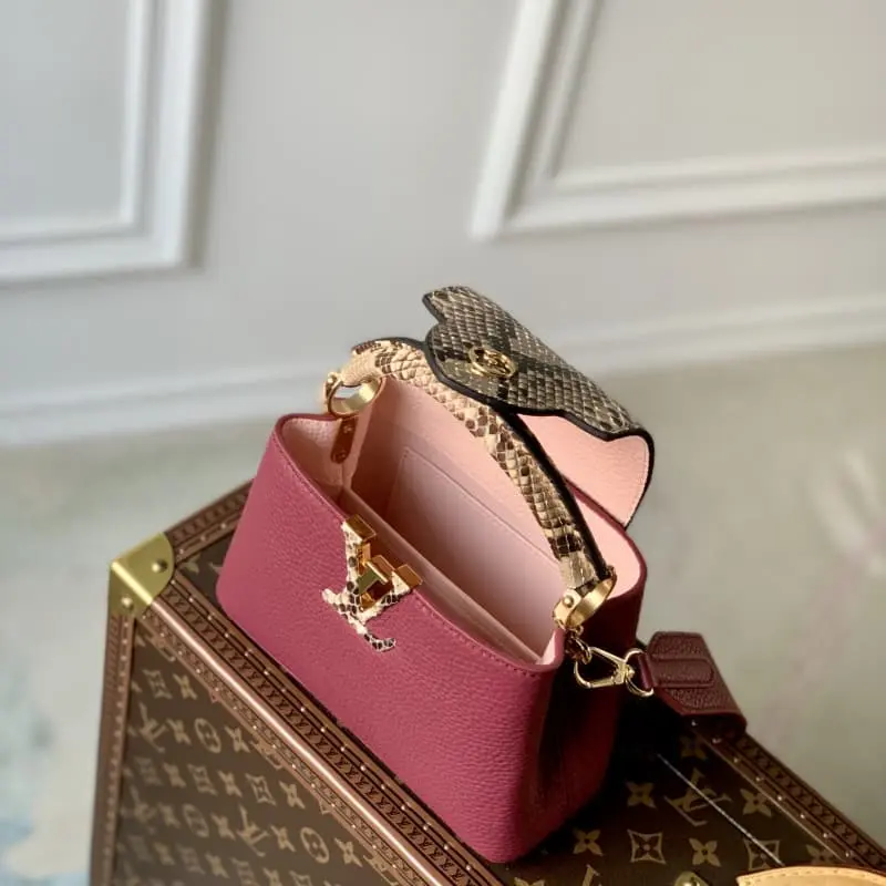 N82067 Purple 21x14x8cm High Quality Bags - Image 5