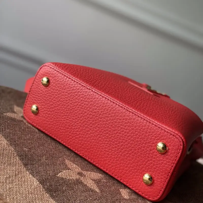 M56845 Red 21x14x8cm High Quality Bags - Image 4