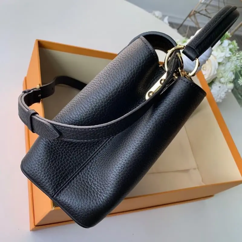 M42259 31x21x11cm High Quality Bags - Image 5