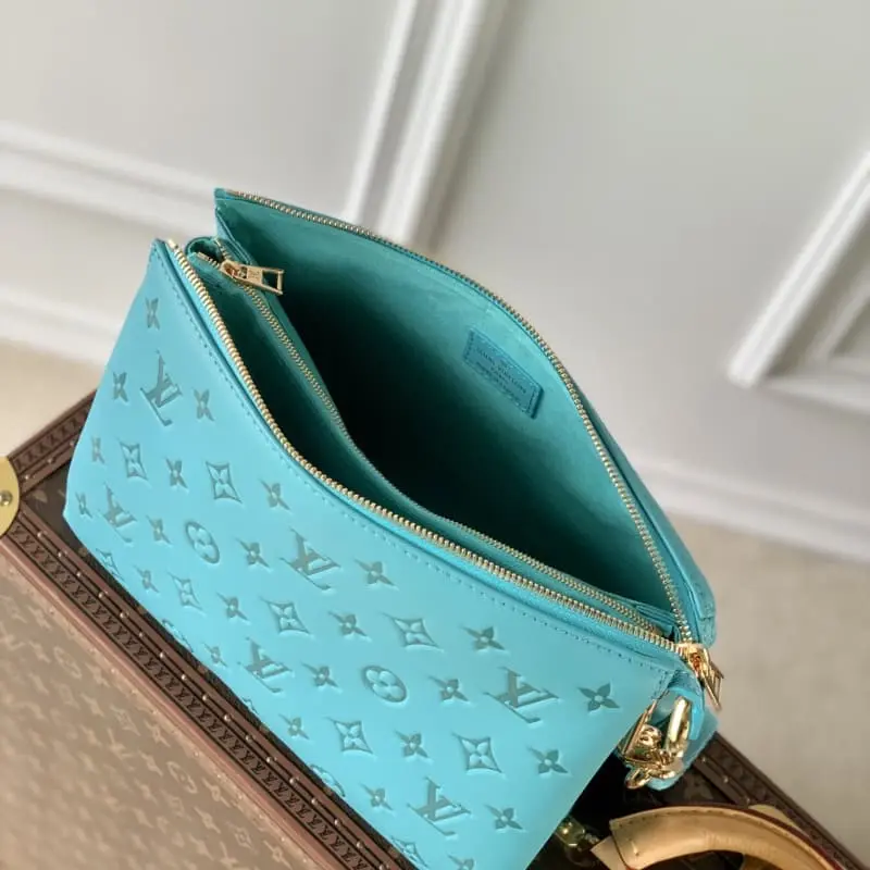 M20769 26x20x12cm High Quality Bags - Image 4