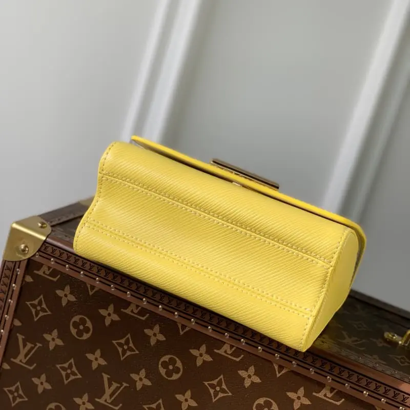 M20802 19x15x9cm High Quality Bags - Image 4