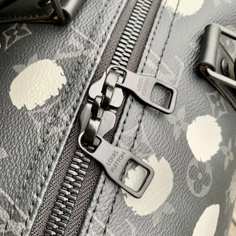 M46400 black silk screen 45x27x20cm High Quality Bags - Image 5