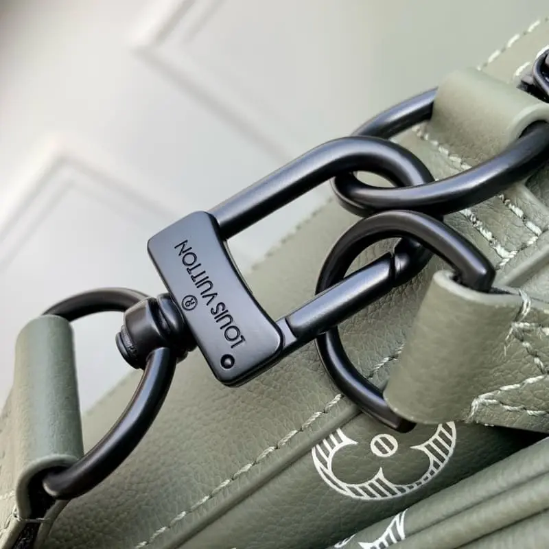 M12490 18.5x7x25cm High Quality Bags - Image 5