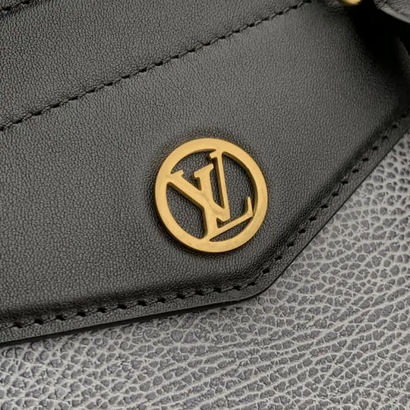 M14702 15x15x38cm High Quality Bags - Image 5