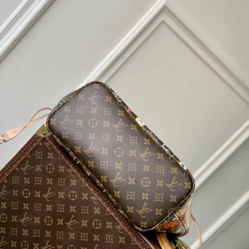 M13271 31x28x14cm High Quality Bags - Image 4