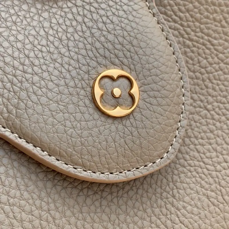 M23943 Grey 27x18x9cm High Quality Bags - Image 5