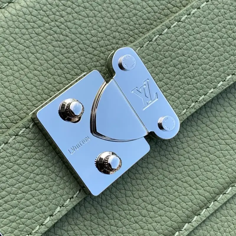 M23154 Green 29x14x41cm High Quality Bags - Image 5