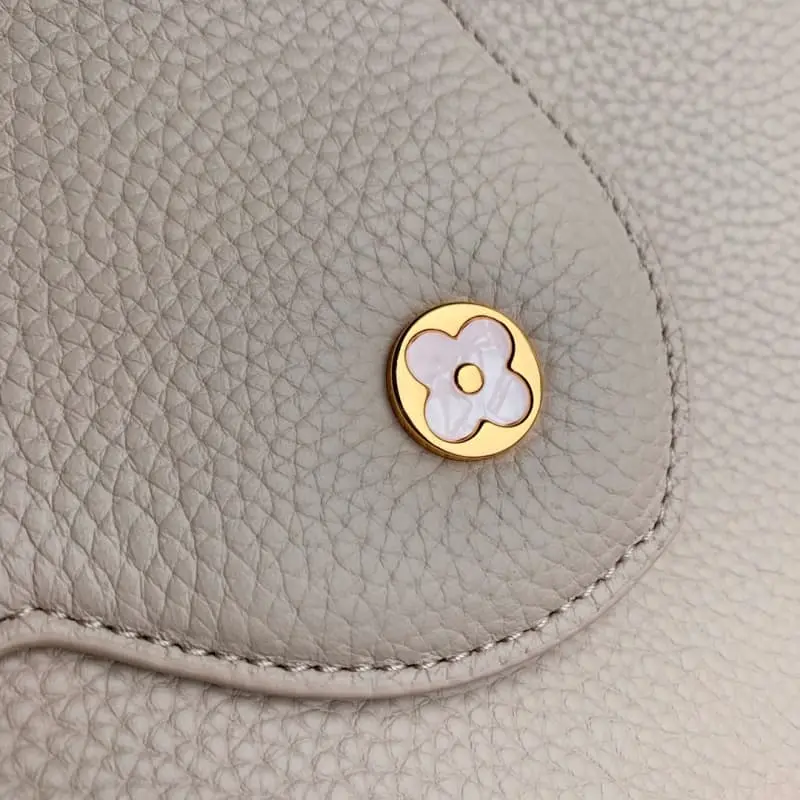 M11341Medium 31.5x20x11cm High Quality Bags - Image 5