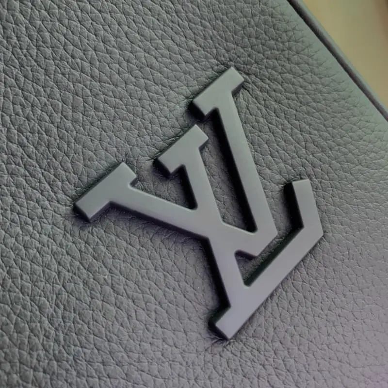 M11693 29x23x50cm High Quality Bags - Image 5