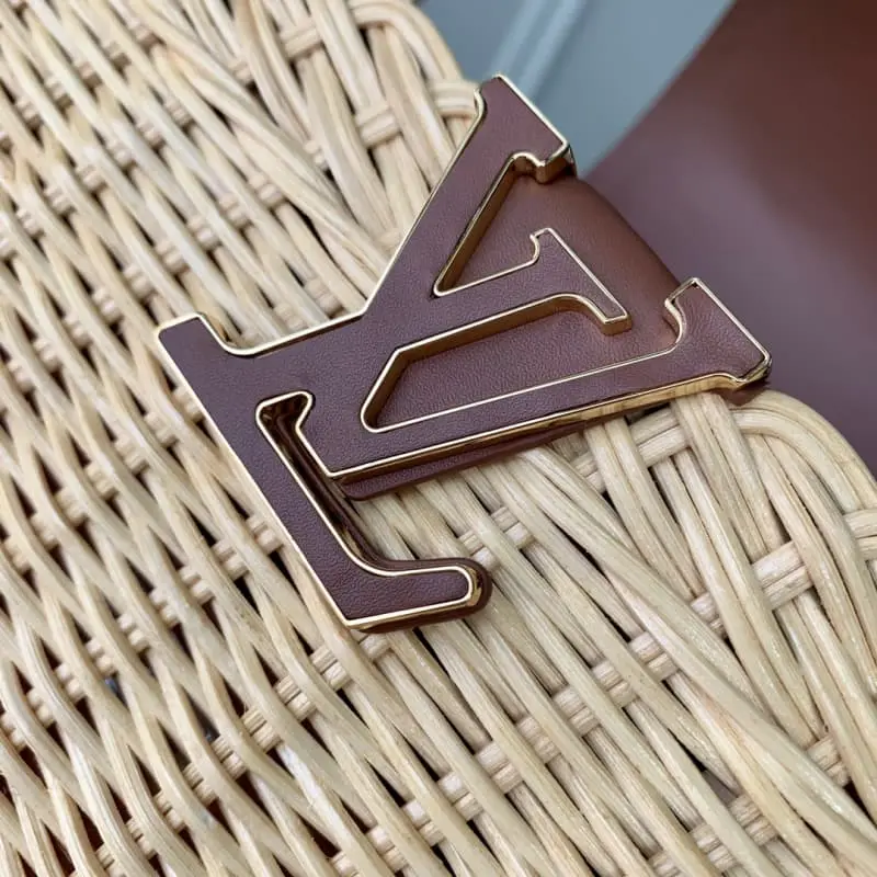 M11617 Brown 17.3x9x27cm High Quality Bags - Image 5