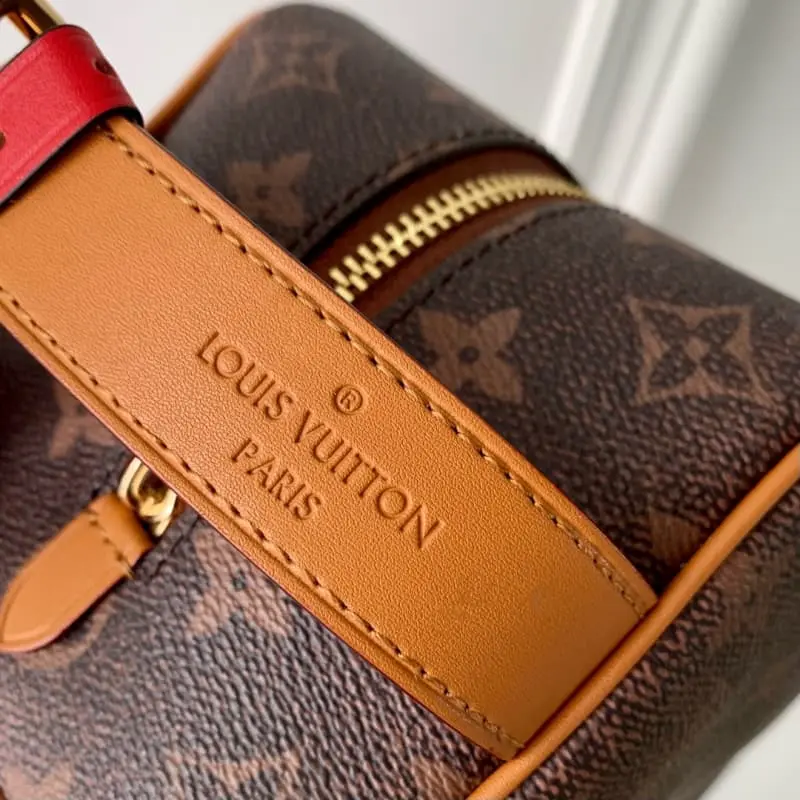 M11765 23x13x12cm High Quality Bags - Image 5