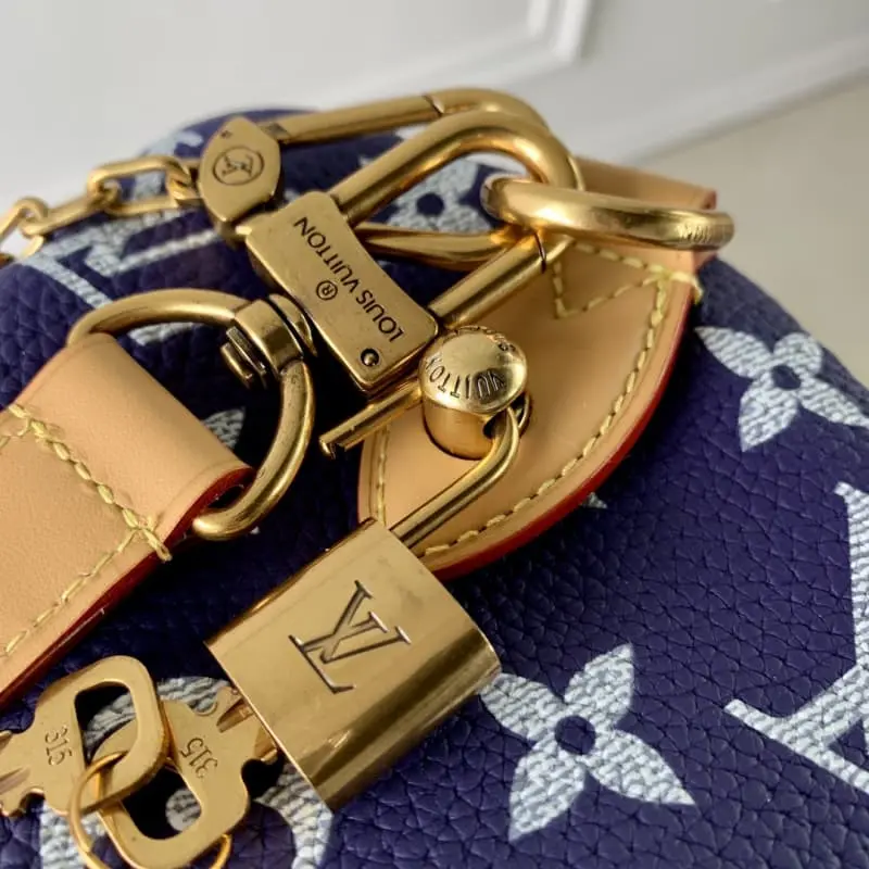 M11597 Purple 40x26x23cm High Quality Bags - Image 5